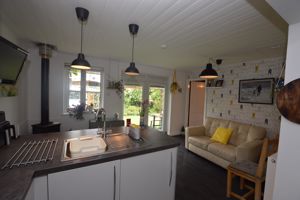 Kitchen/Diner- click for photo gallery